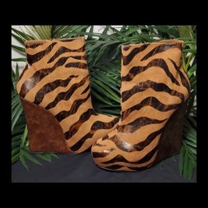 CATHY JEAN ANIMAL PRINT WEDGE
